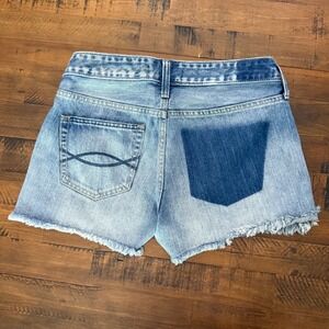 Abercrombie & Fitch Denim Shorts Frayed Hem Distressed Blue Wash Size 2
